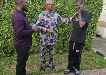 Peter Obi Meets with Supporter Quadri After His Release from Detention