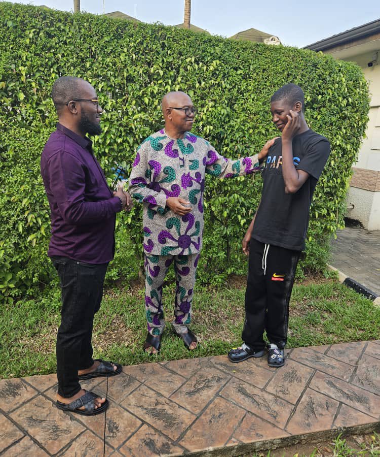 Peter Obi Meets with Supporter Quadri After His Release from Detention