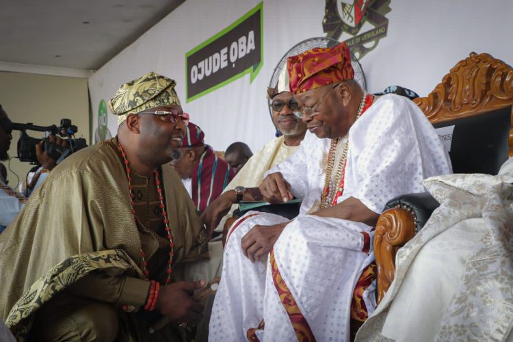 Aare Adetola Emmanuelking Pays Tribute to the Late Awujale of Ijebuland