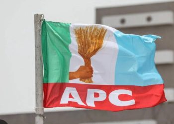 Mass Defection Rocks Kano APC as Governor Yusuf Welcomes New Members to NNPP