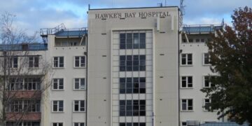 Woman’s Back Surgery Leads to Spinal Cord Injury at Hawke’s Bay Hospital