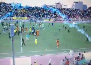 Chaos at Sani Abacha Stadium as Shooting Stars Snatch Last-Minute Draw Against Kano Pillars