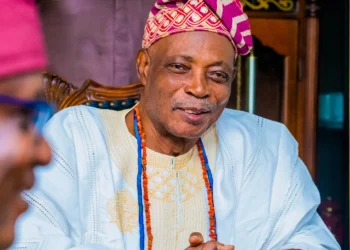 Oba Ladoja Declares Non-Political Role