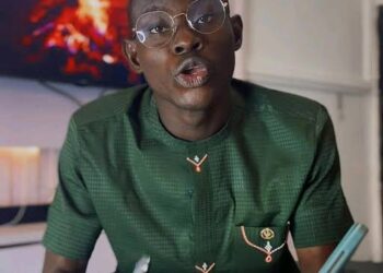 Influencer GehGeh Regrets Buying iPhone 17 Pro Max Amid Fake Device Controversy