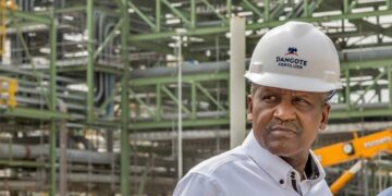 Dangote Refinery Unveils Hotline to Report MRS Stations Selling Petrol Above ₦739 Nationwide