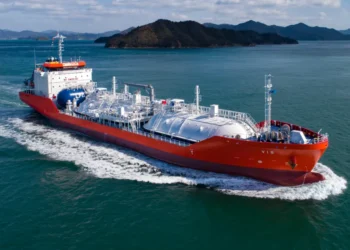 Pirates Kidnap Nine Crew Off West Africa in LPG Carrier Attack