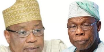 Obasanjo holds private talks with Babangida in Minna