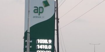 Fuel Cost Jumps Above N1,000 Per Litre In Lagos