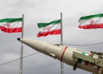 Iran Guards Issue Warning of Heavy Missile Assault on Israel