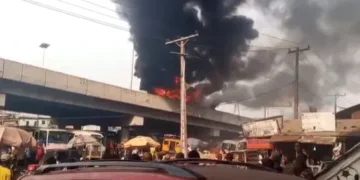 Lagos Mile-12 Bridge BRT Bus Catches Fire, Passengers Escape Unharmed